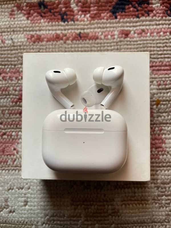 Apple Airpods pro 2 (type-c) 0