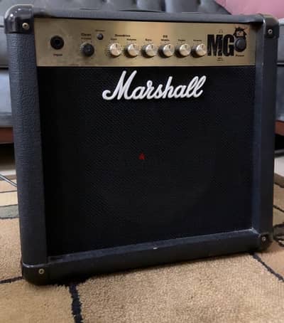 ampilifier marshall 15R