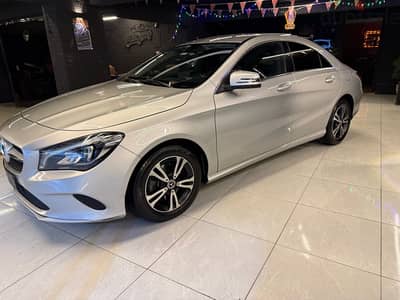 Mercedes-Benz CLA 180 2018