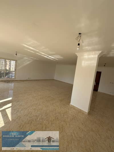 for those who love large spaces, a 300-square-meter apartment for rent in Rehab2 4 bedrooms with a wide garden viewff