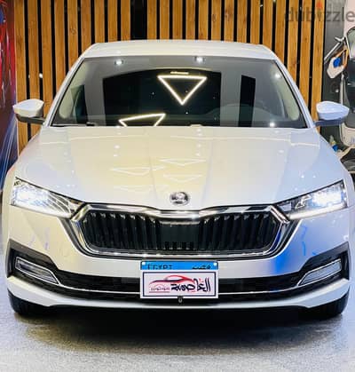 Skoda Octavia 2022 A8 Ambition سكودا أوكتافيا A8 امبيشن 40 الف عداد