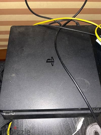 playstation 4 slim