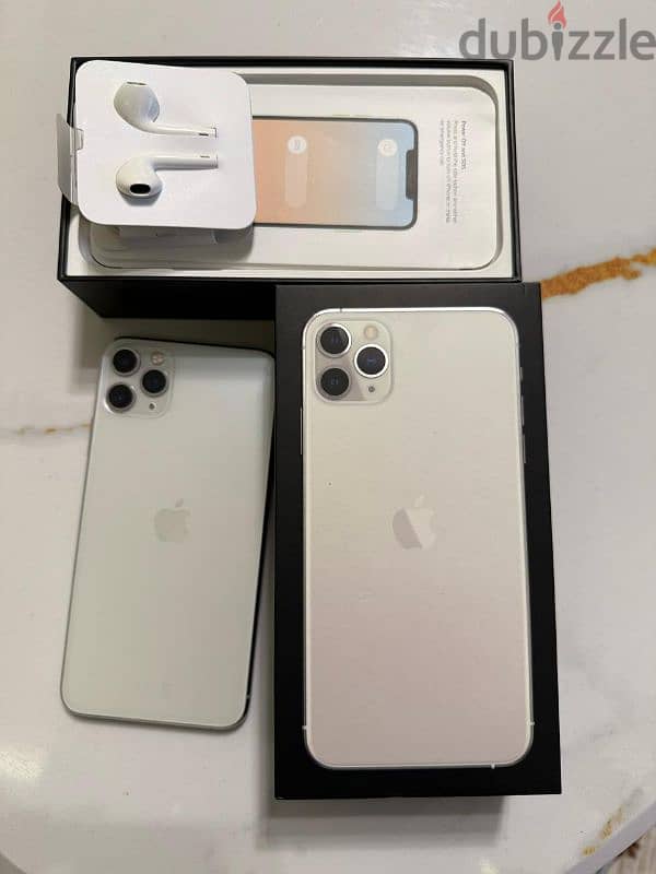 iphone 11 pro max excellent condition with full accessories 0