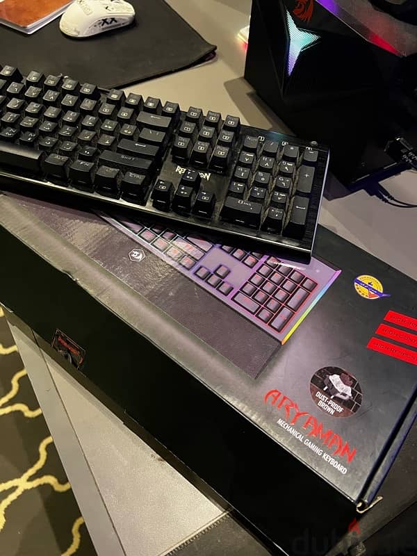 Redragon k569 RGB 1