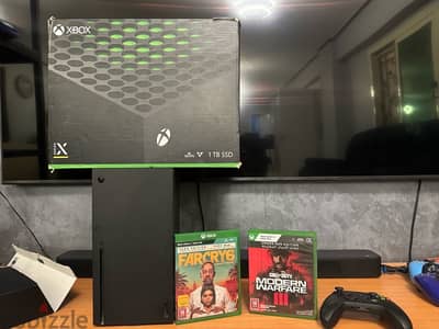 Xbox series X used for 6 months only !!