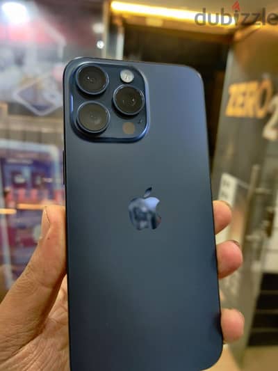 iPhone 15 pro max خطين