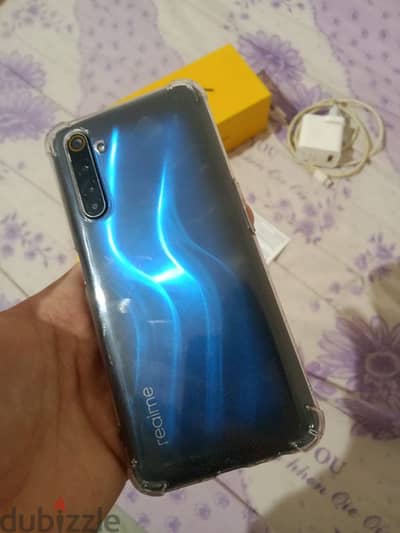 Realme 6 pro حاله نادره جداااا بكل مشتملاته وهو حرفيا زيرو مفهوش خربةش