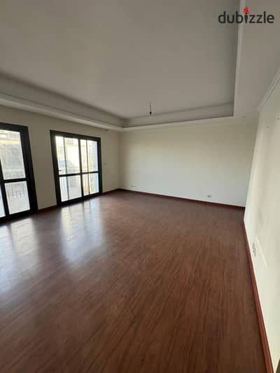 for sale apartment 212m in courtyard sodic el-Sheikh Zayed ultra lux finishing