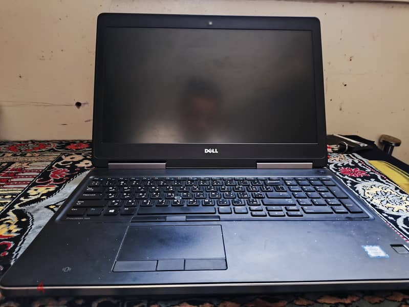 للبيع: لابتوب Dell Precision 7520 2