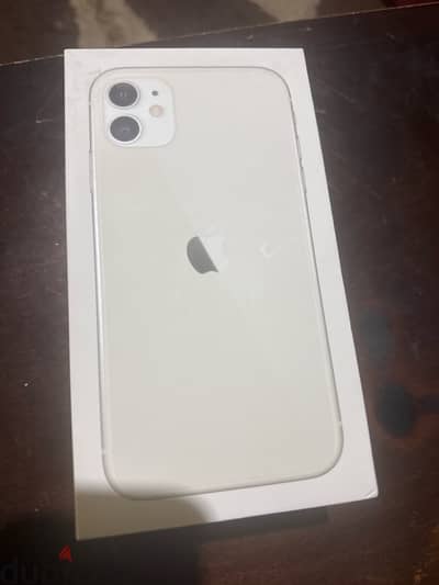 iPhone 11 white