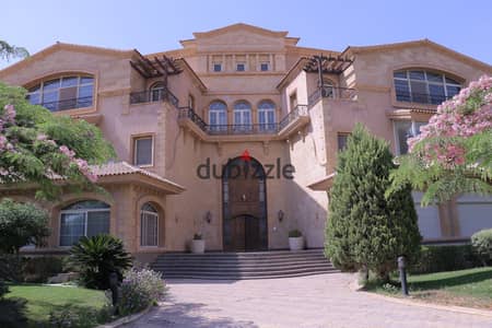 Villa for rent, fully finished, with air conditioners, swimming pool and garden in West Golf, at a special price