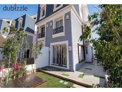 Duplex Garden Resale Ready To Move for sale 210m in mountain view i city october