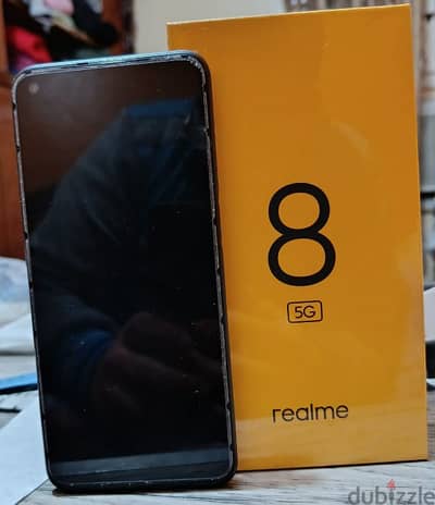 realme 8 5G 128 GB - 6  GB ram كسر زيرو