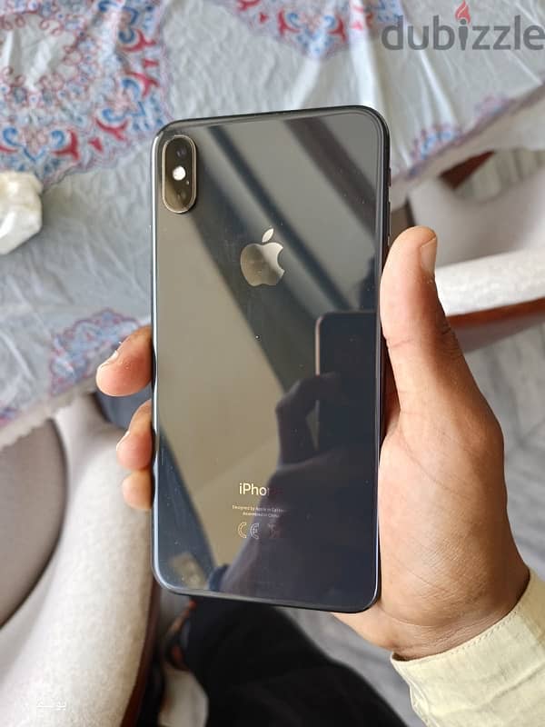 IPHONE XS MAX 4