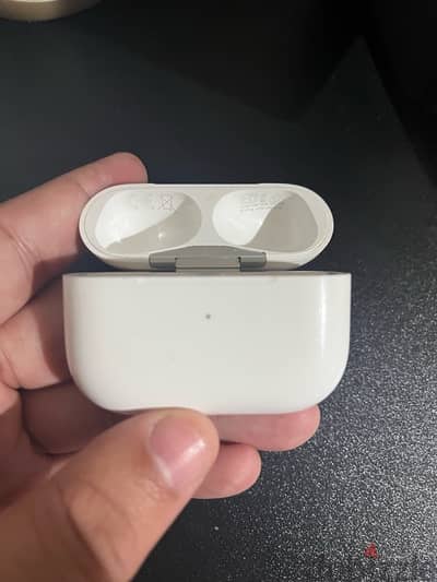 Airpods pro 1 case only