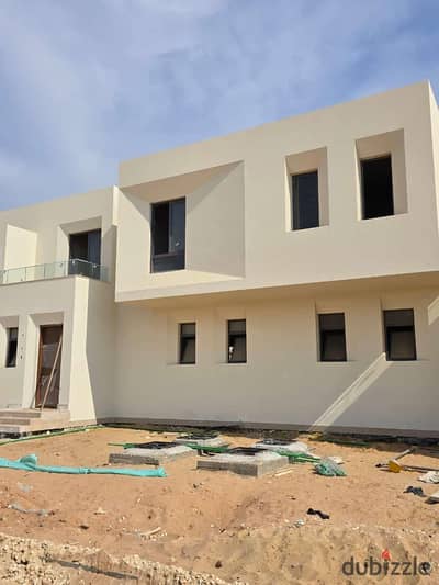 Ready to Move Townhouse for Sale by SODIC in Sheikh Zayed, Opposite Sphinx Airport