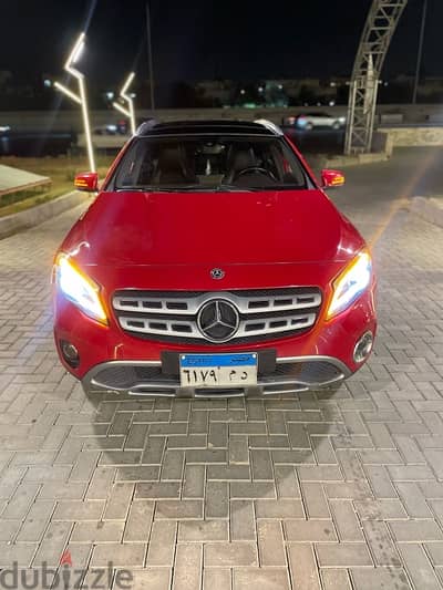 Mercedes Benz Gla200 2018