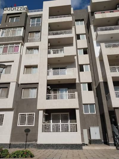 In installments over 10 years, an apartment (3 rooms) for sale, ready for inspection, in the Jade Compound, in front of the Eastern Market and Rehab