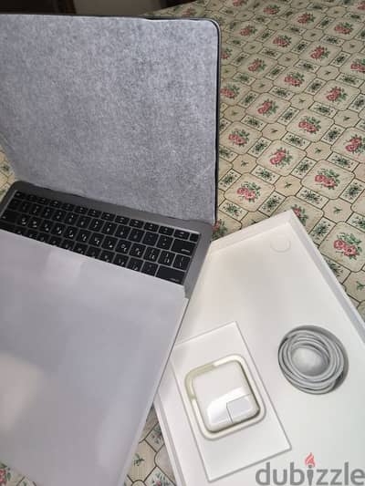 MacBook Air M1 100% 345 days of APPLE WARRANTY Arabic English keyboard