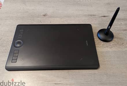 wacom intous pro medium like new without pen