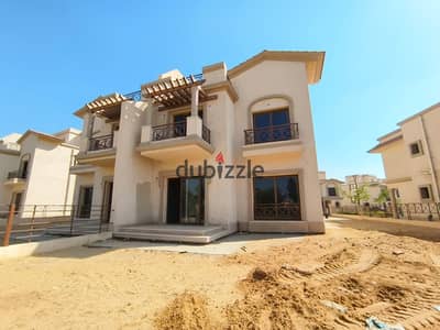 Twin House Villa for Sale in Madinaty Wide Garden View Prime Location Old Contract Price Unfinished Interior