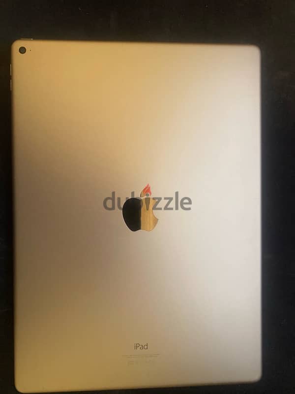 ipad pro (12.9 Inch) 2nd generation 32gb 1