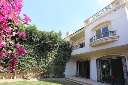 For rent a villa in Hadayek El Mohandesin Compound, Sheikh Zayed