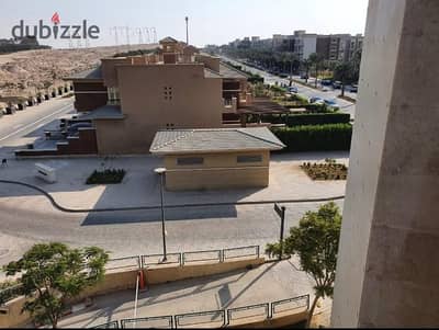 Apartment for rent in New Giza Compound - carnell park - 280m with kitchen and air conditioners