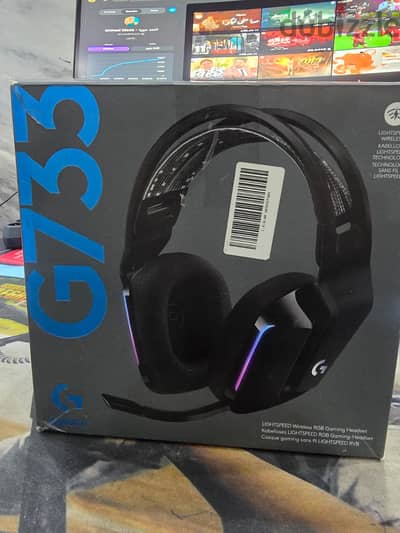 logitech g733 بحاله جيده جدا