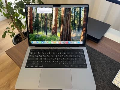 MacBook M1 2021