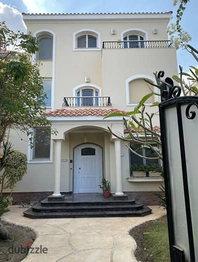 Furnished Villa with Swimming Pool for rent Green Heights -6th of october