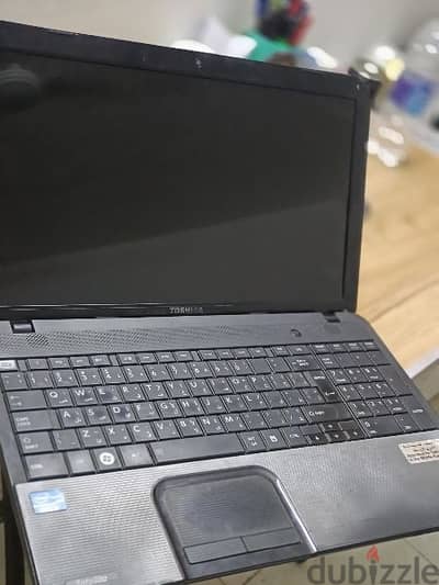 laptop Toshiba for sale with charger