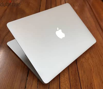 زيرو لاب توب Apple MacBook Air Core™ i5 ممتاز جدا فى العمل