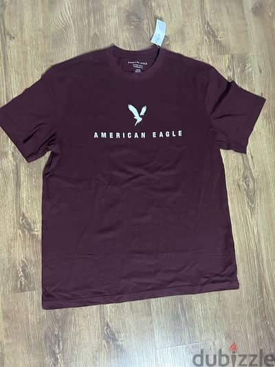 american eagle tshirt size medium