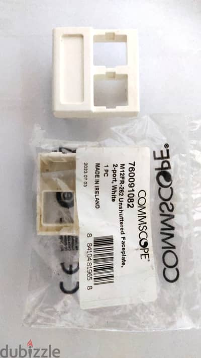 Clip Adaptor 2 port Commscope