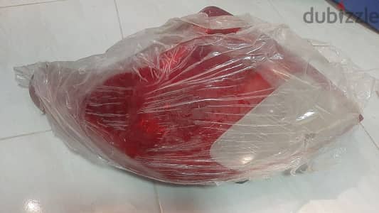 فانوس خلفي يمين نيسان صني ٢٠٢١