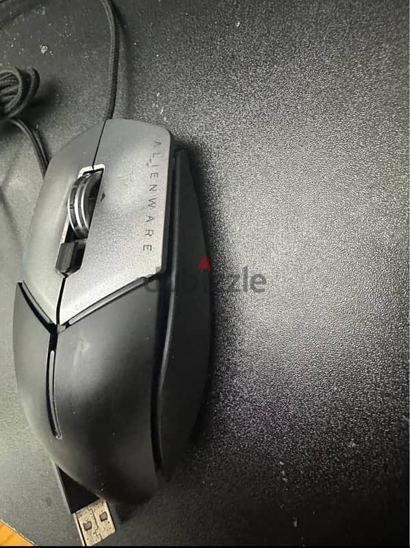 Alienware Elite AW958 mouse 2