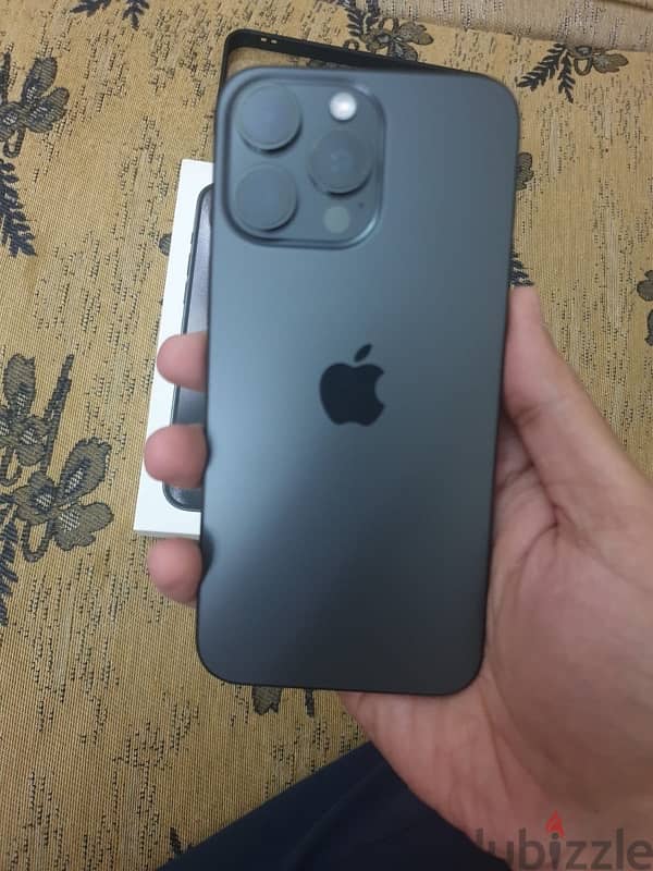 iPhone 15 Pro Max 256GB Black Titanium (Dual Sim) 3