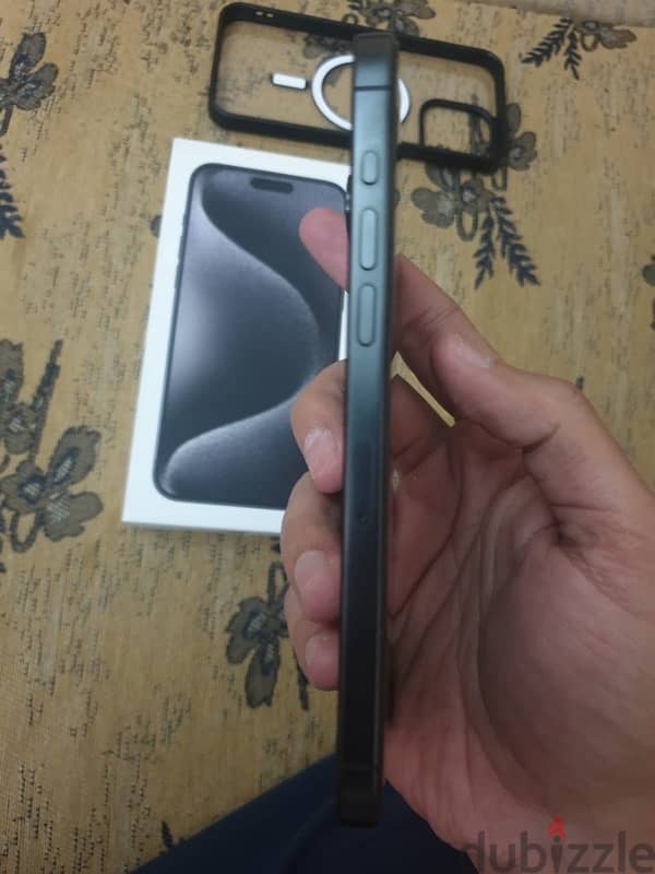 iPhone 15 Pro Max 256GB Black Titanium (Dual Sim) 4