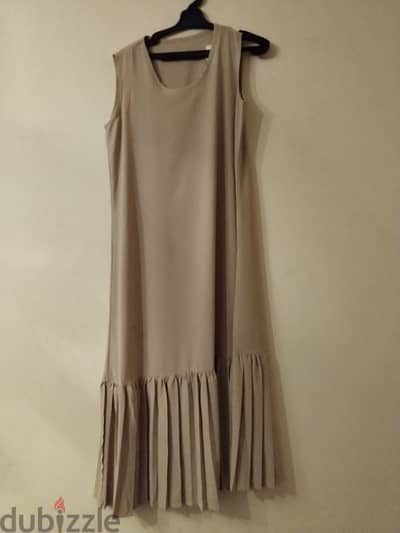 beige long dress