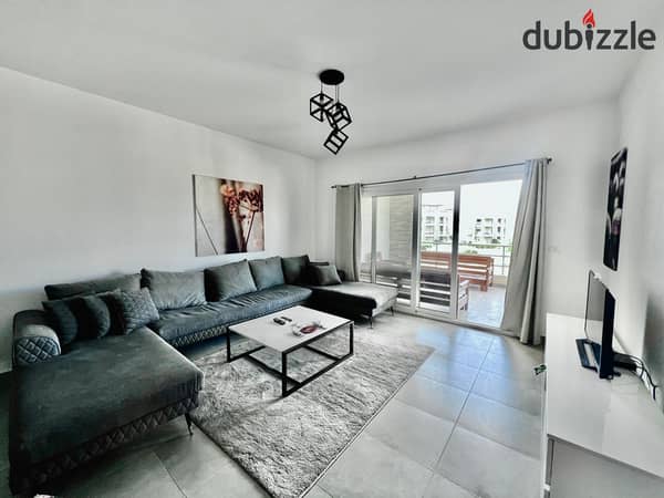 شاليه في امواج متشطب بالتكيفات استلام فوري للبيع  - resale amwaj