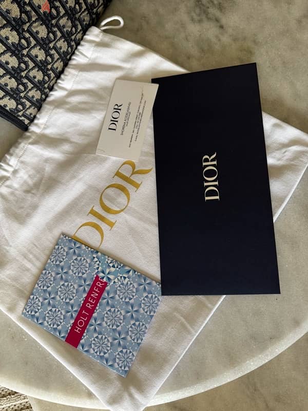Dior 30 Montaigne Dea Pouch 4