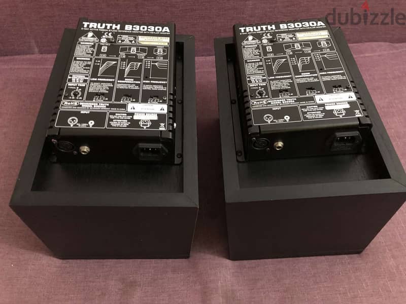Behringer Truth B3030A 6