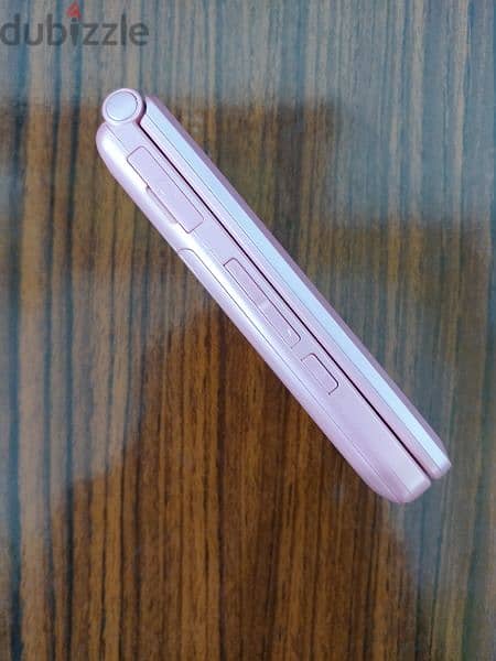 LG L-03A ( Brand New ) 5