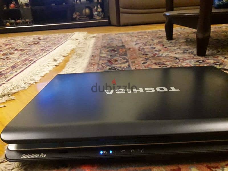 لاب توب توشیبا 1