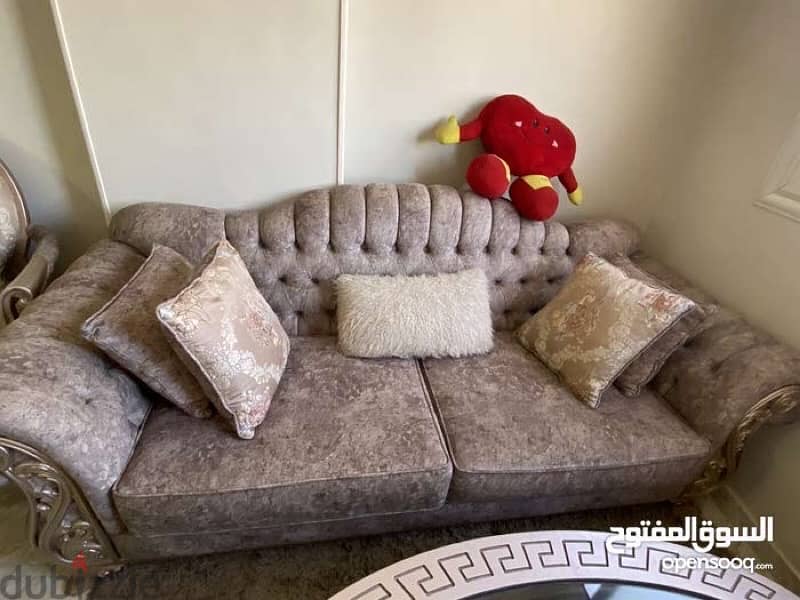 full living room 10