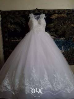 فستان زفاف جديد للبيع او للايجار 0
