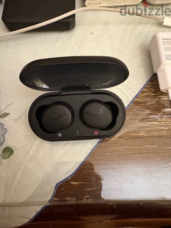 sony wf-xb700 wirless 1