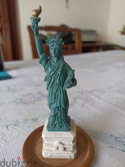 تمثال الحريه وارد USA