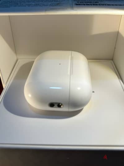 airpods pro 2 charging case only ( بوكس شحن ايربودز برو ٢ (